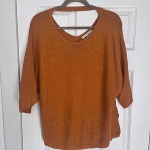 Monk & Lou - Low back sweater